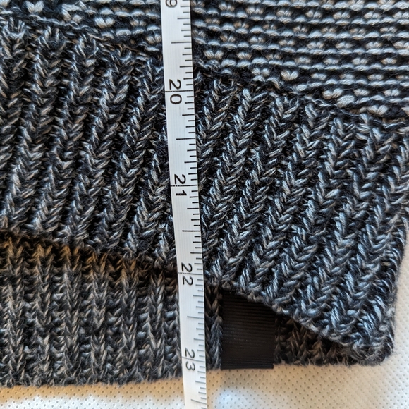 EUC ivivva by Lululemon knit sweater - Picture 7 of 7
